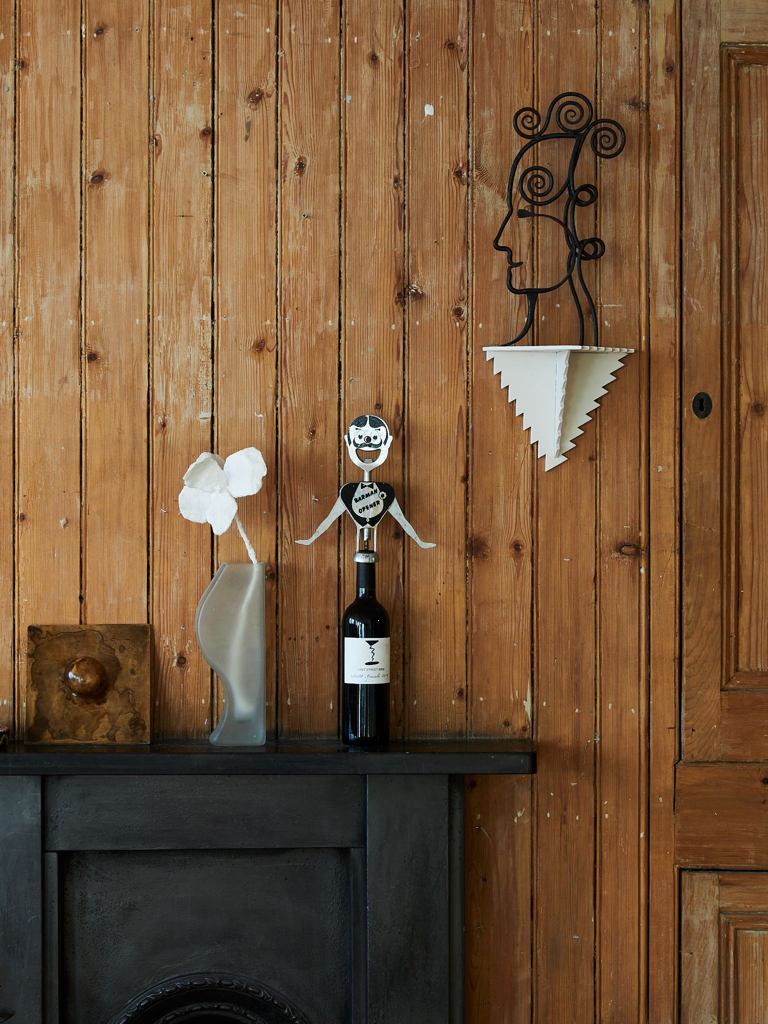 An ode to the bracket interior designers on why you should always have one on the wall