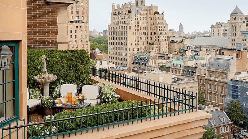 On a quiet street on the Upper East Side between Madison and Park Avenue youll find this discreetly luxurious hotel a...