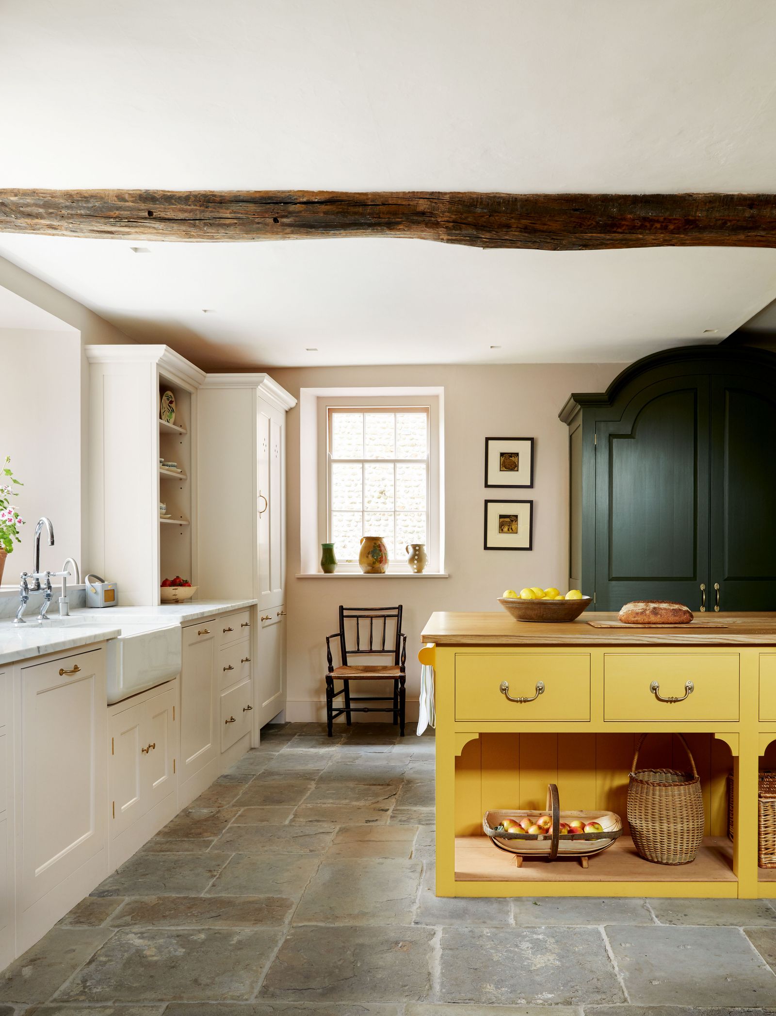 Three mix and match kitchen colour combinations to steal