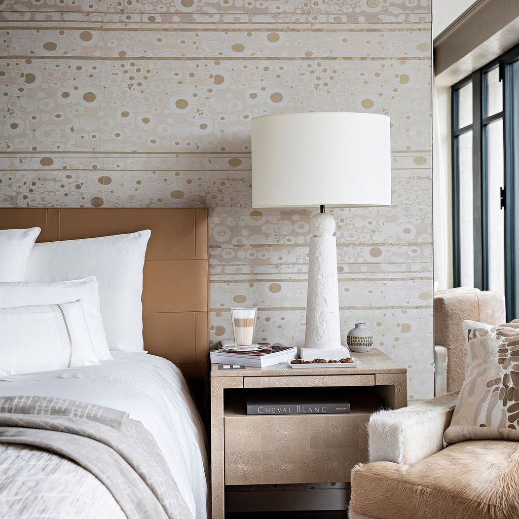 Overlooking the Seine is the imposing Cheval Blanc hotel. Run by luxury group LVMH the Cheval Blanc boasts only 72 rooms...