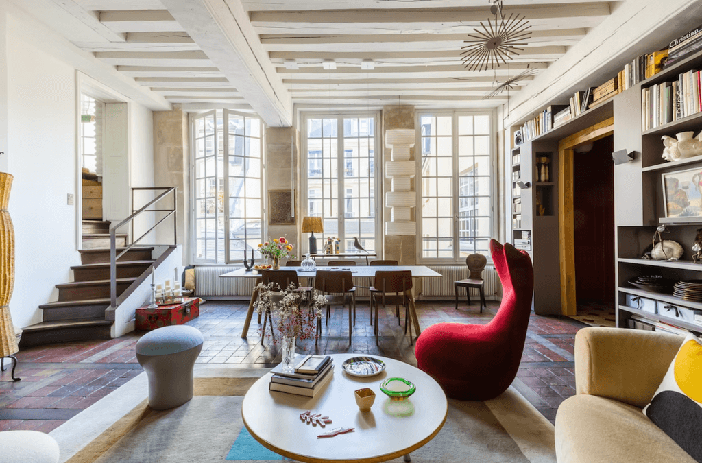 This hip loft in the even hipper Marais neighbourhood is the perfect escape for those seeking to live like a wellheeled...