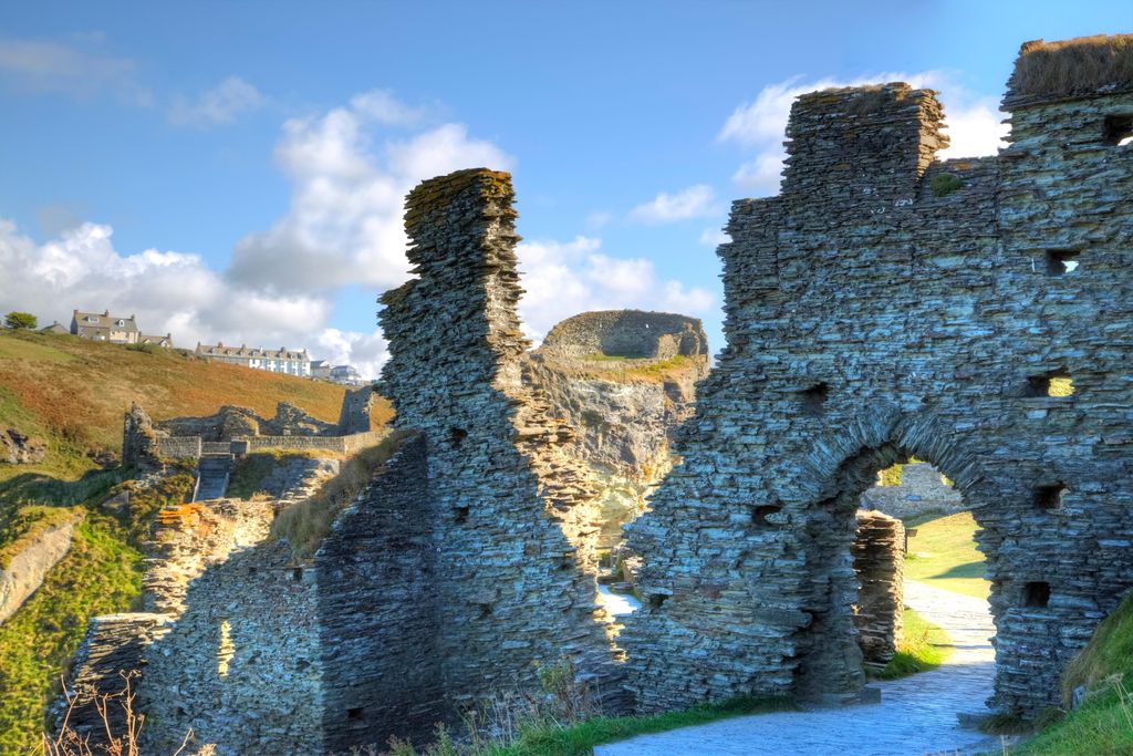 Tintagel Castle has an unforgettable location built into the jagged cliffs overlooking the Cornish sea. Legend has it...