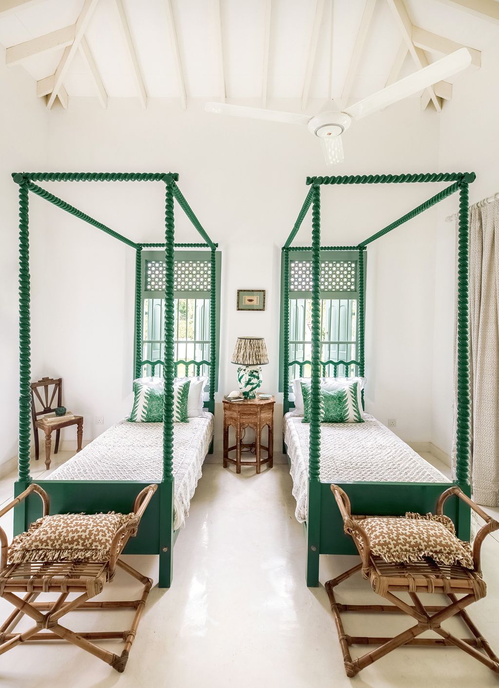 Set within two acres of lush tropical gardens in the coastal village of Mihiripenna this gorgeous house is the vision of...