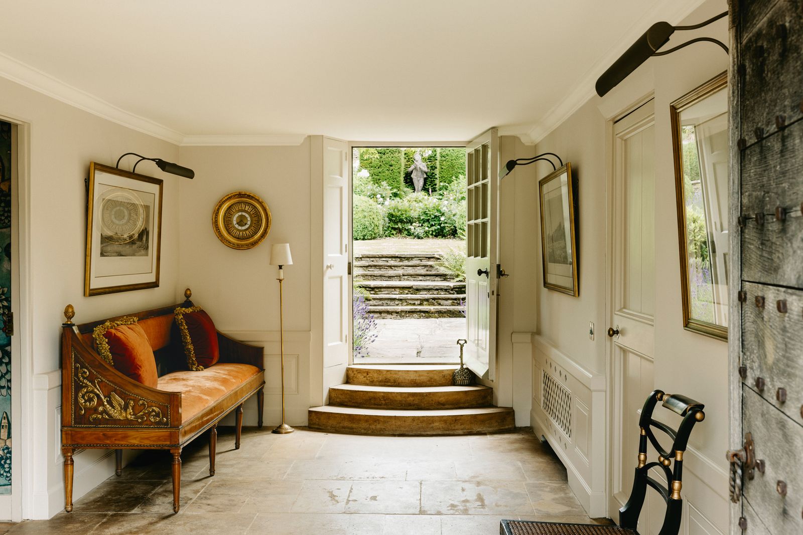 Three lessons in tiny hallway decorating from our bestloved cottages
