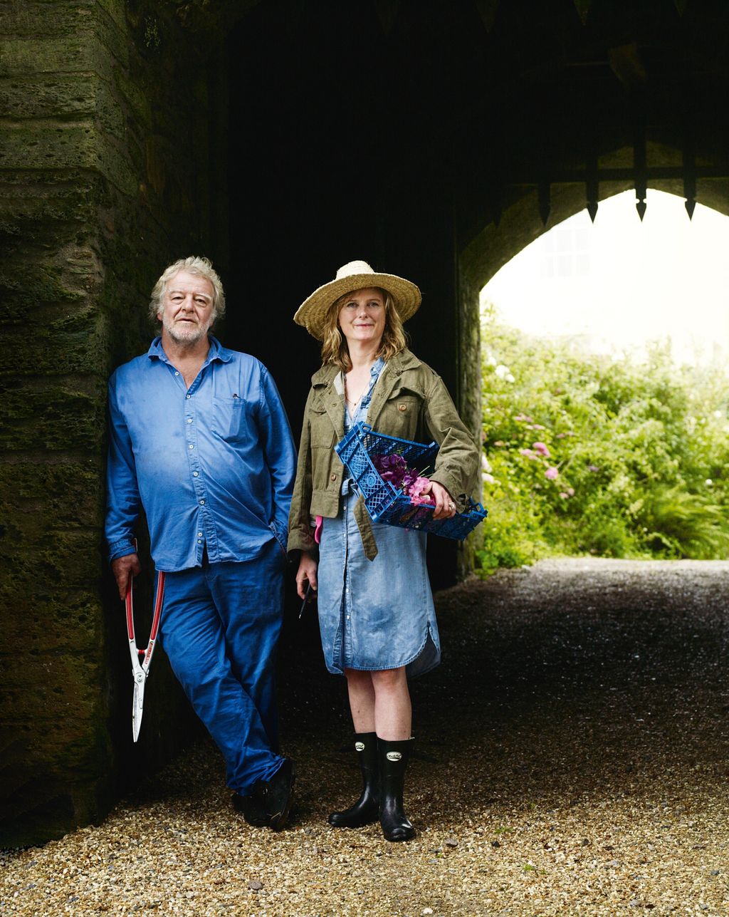 One of Britains bestloved design duos Isabel and Julian are known for rosefilled romantic gardens that appeal to the...