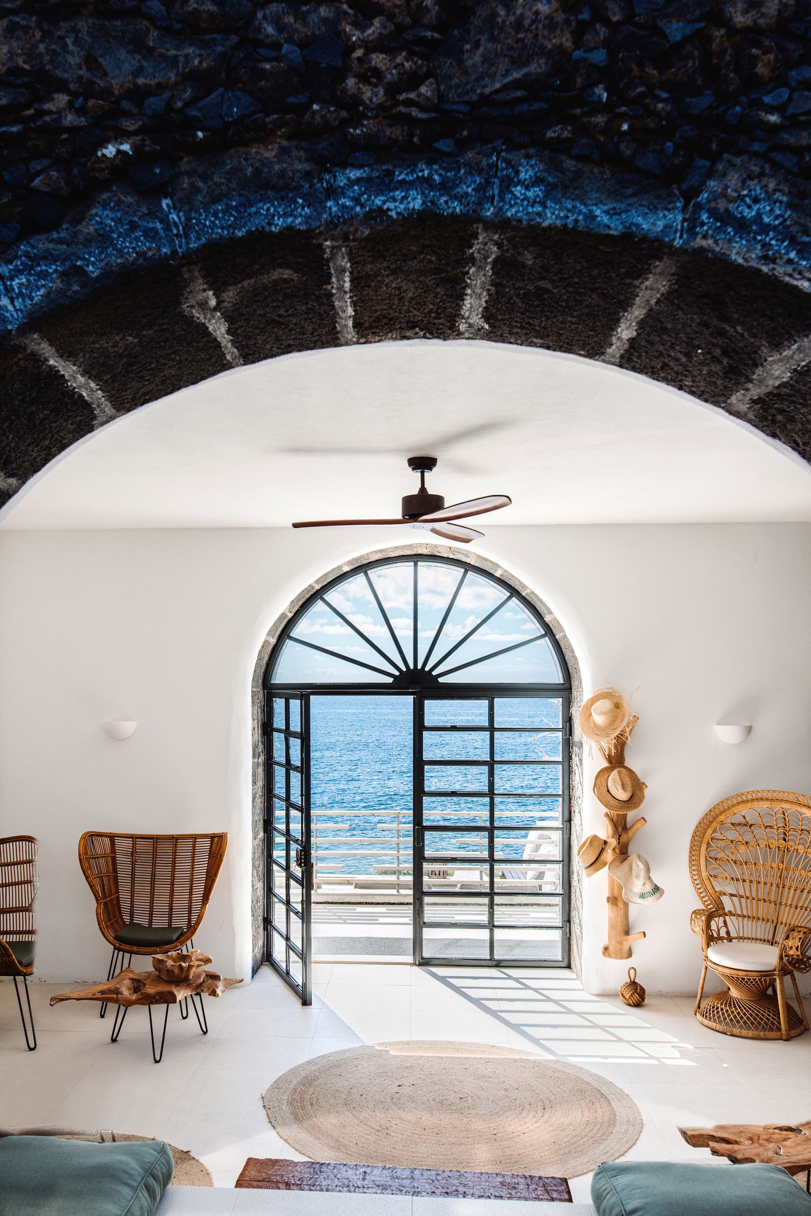 White Exclusive Suites Villas