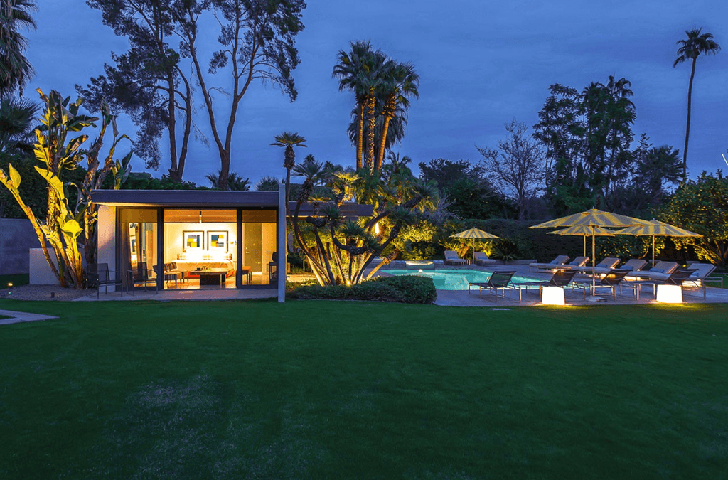 This midcentury modern house is a true gem in Leonardo's property portfolio. Designed by architect Donald Wexler for the...