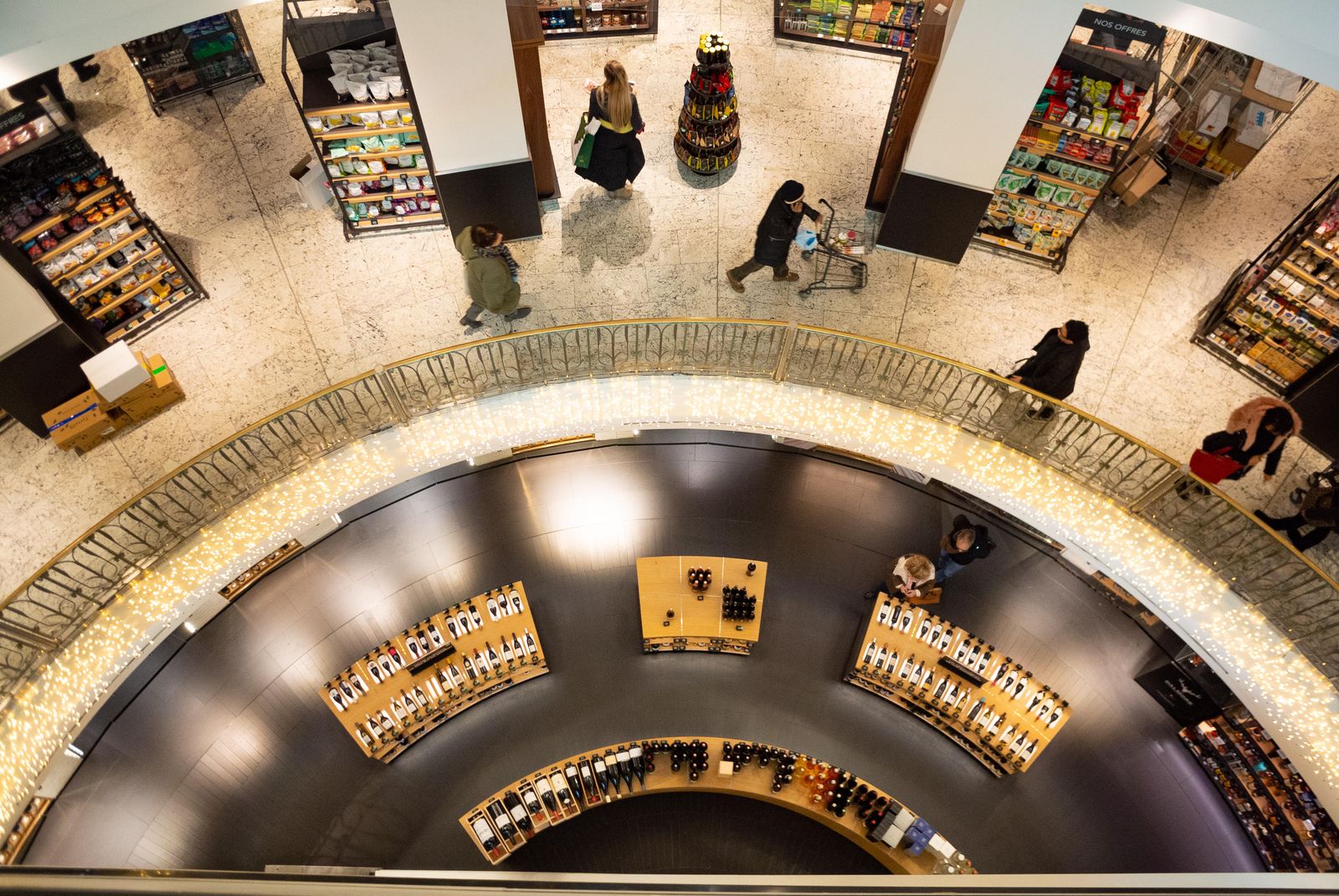 R4KDEK La Grande Epicerie De Paris Paris France