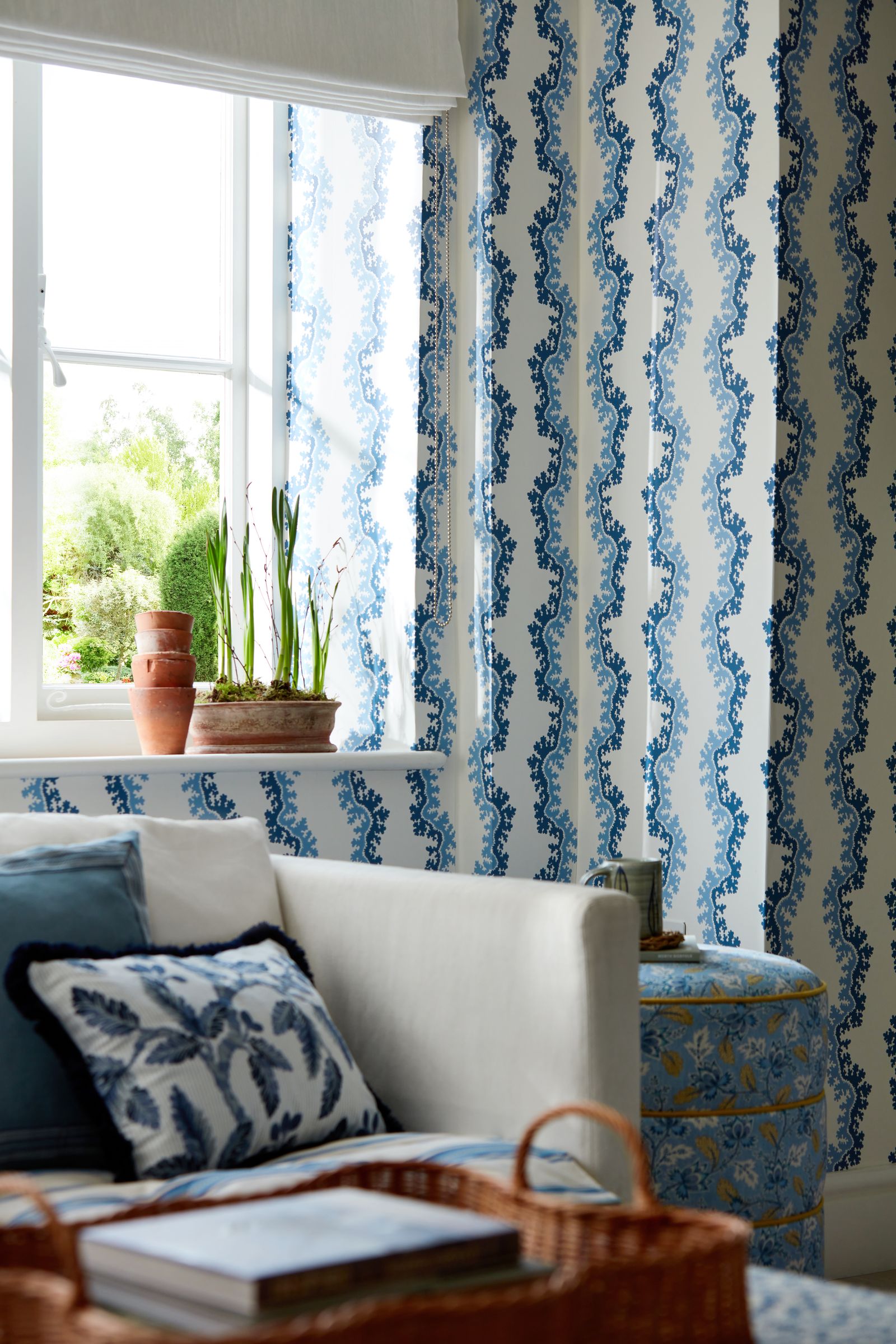 Wallpaper in ‘Oxbow