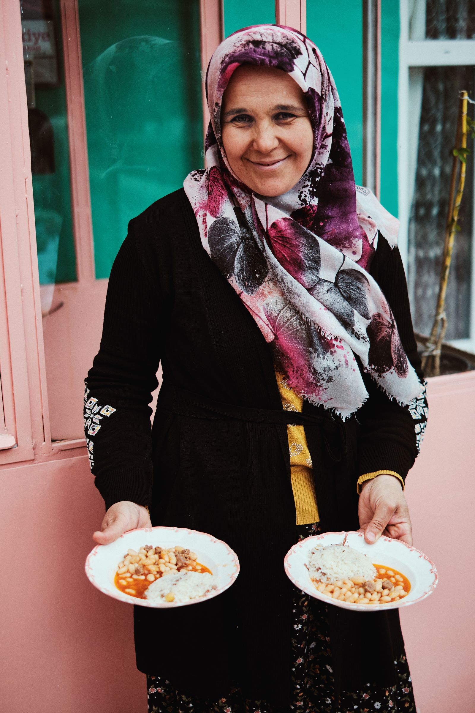 Lunches are provided by local communities