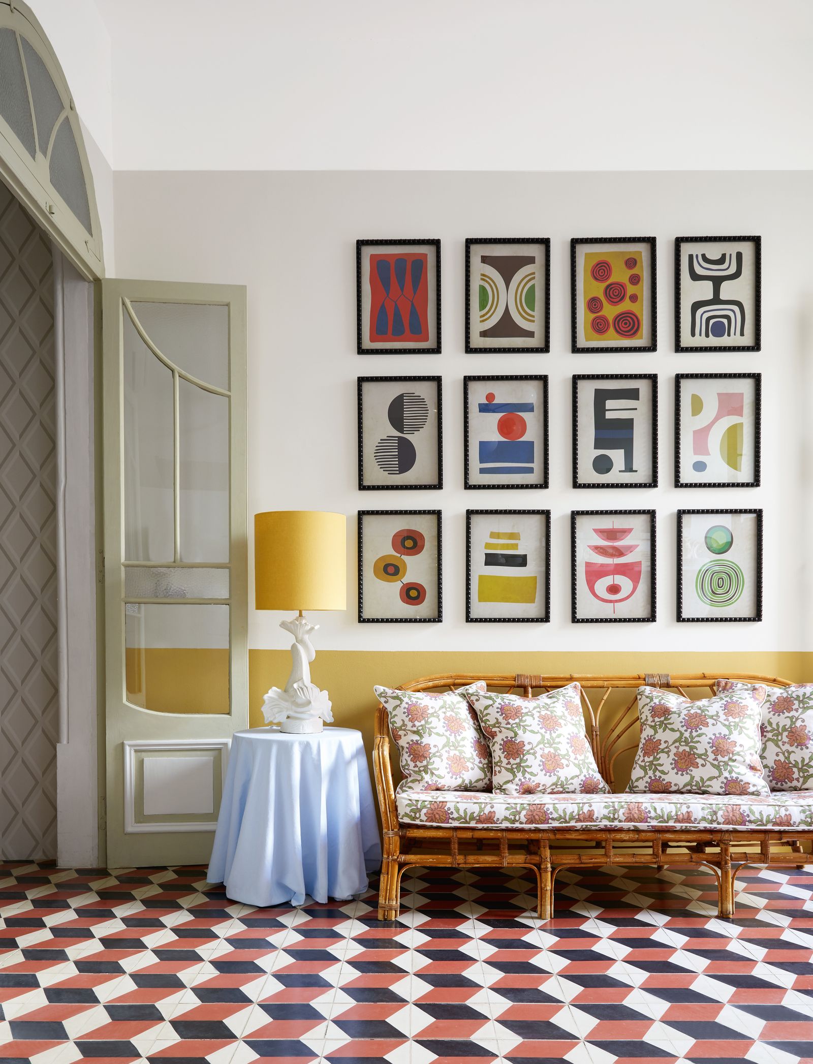 In this family space abstract prints from Oka pick up on the colours of the Mosaic Factory floor tiles and create an...
