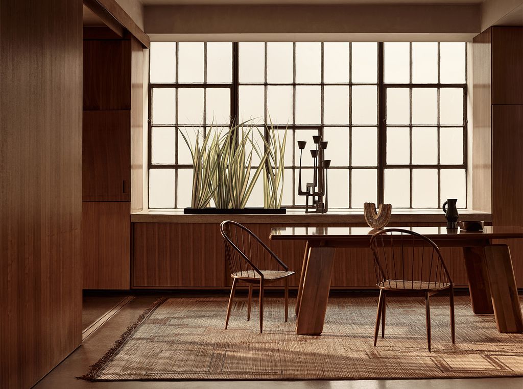 A favourite amongst Alisters namely Tilda Swinton Sir Paul McCartney Ilse Crawford and Tom Ford Larusi rugs were one of...