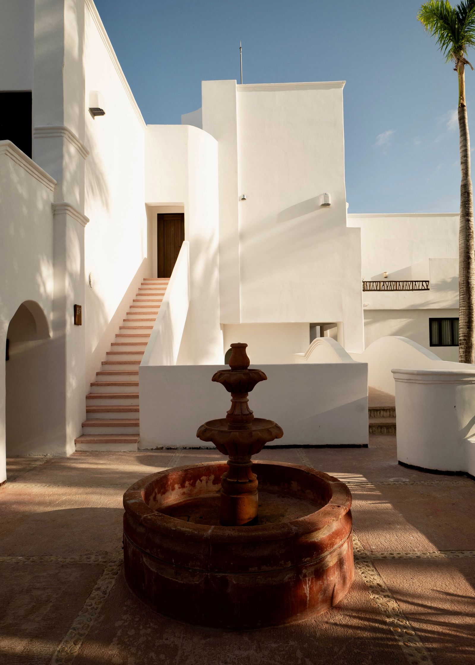 Staircase to bedrooms | © Arta Ghanbari