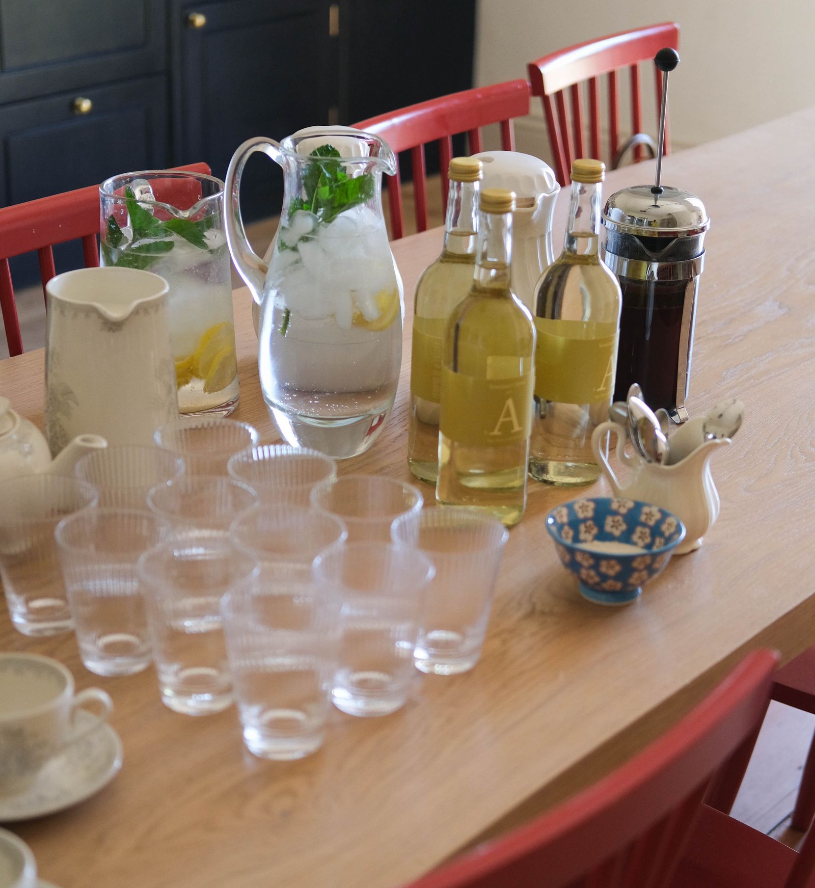 House  Gardens editor Hatta Byng invited The Calico Club to her Regency home Brockfield Hall