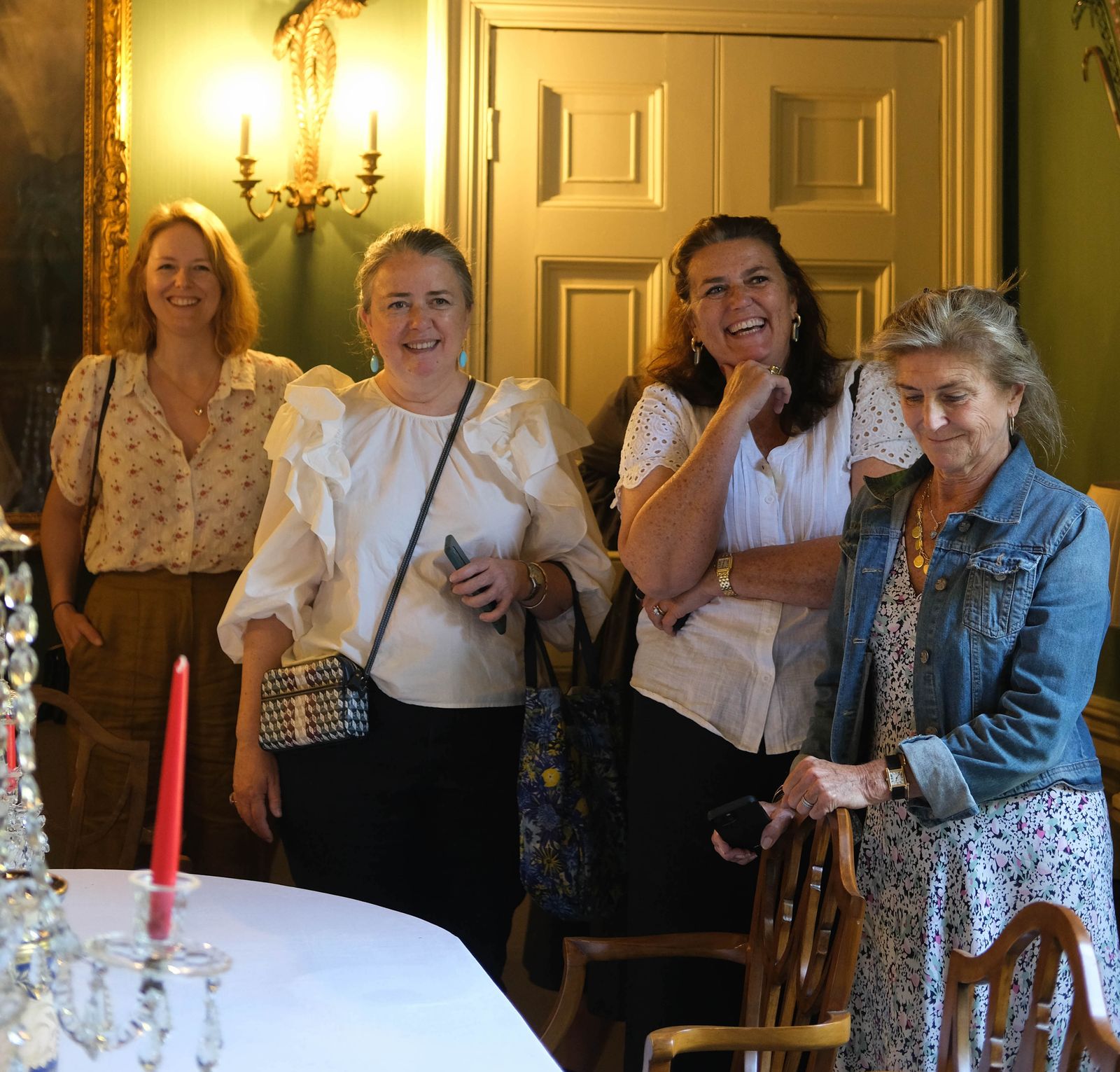 House  Gardens editor Hatta Byng invited The Calico Club to her Regency home Brockfield Hall