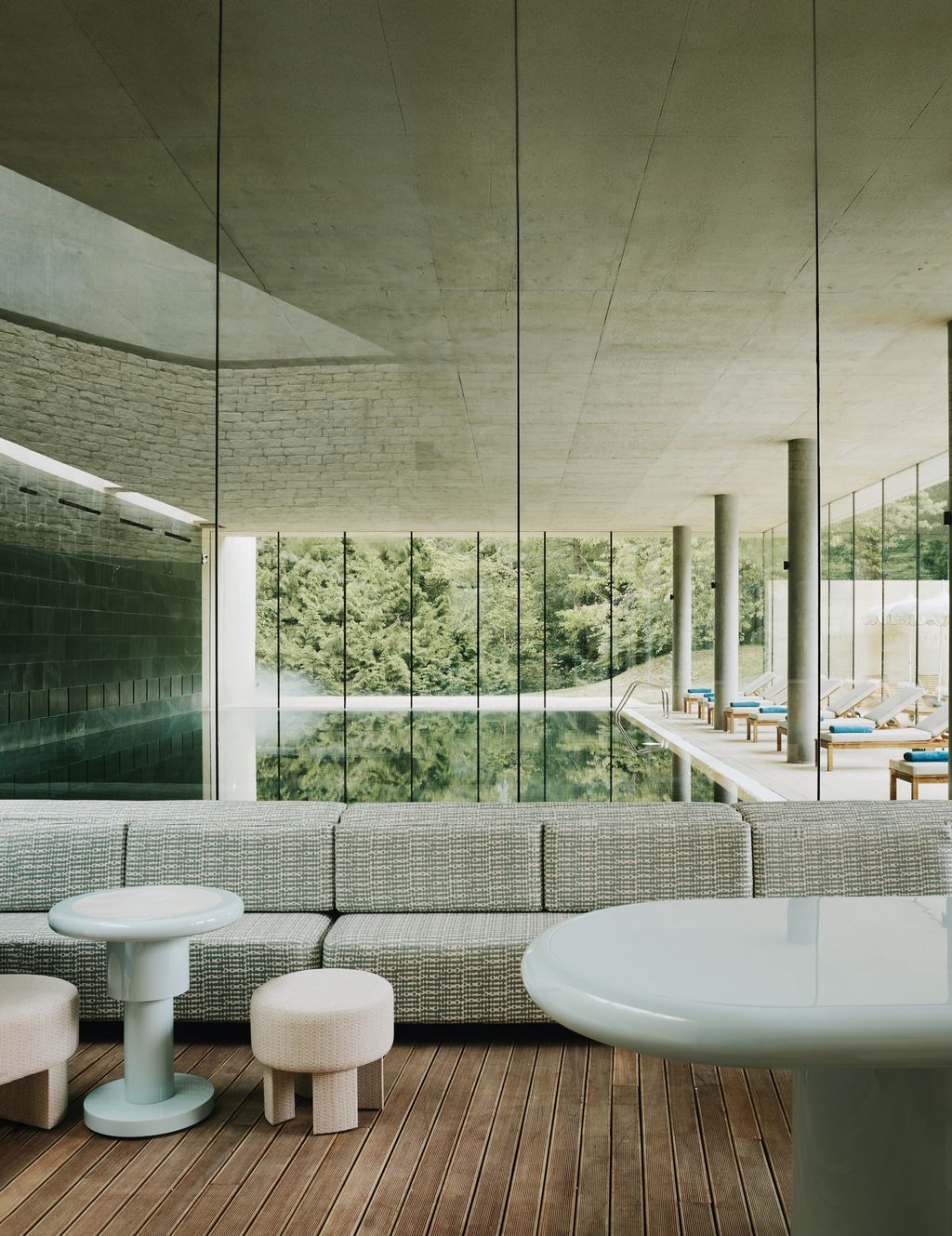 One of the biggest hotel openings in the Cotswolds in recent years Cowley Manor is part of the Experimental Group and...