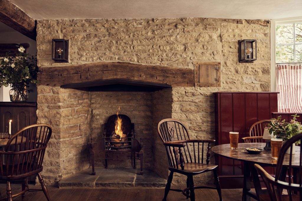 The newest addition to the Daylesford group is this extremely stylish pub in the village of Charlbury conveniently...