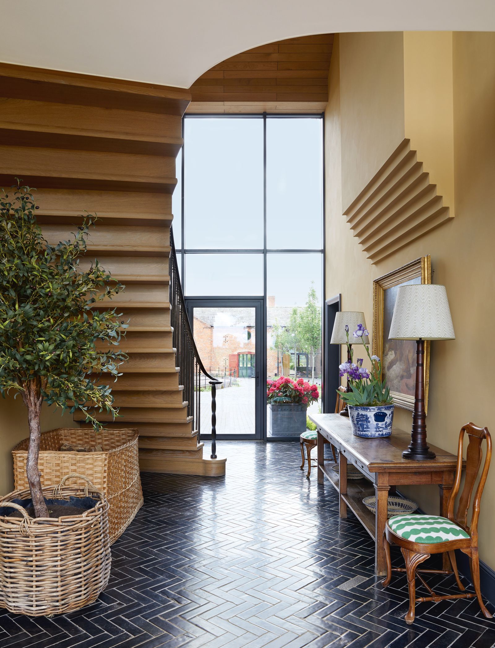Lapicida tiles contrast with walls in Edward Bulmers ‘Trumpington.