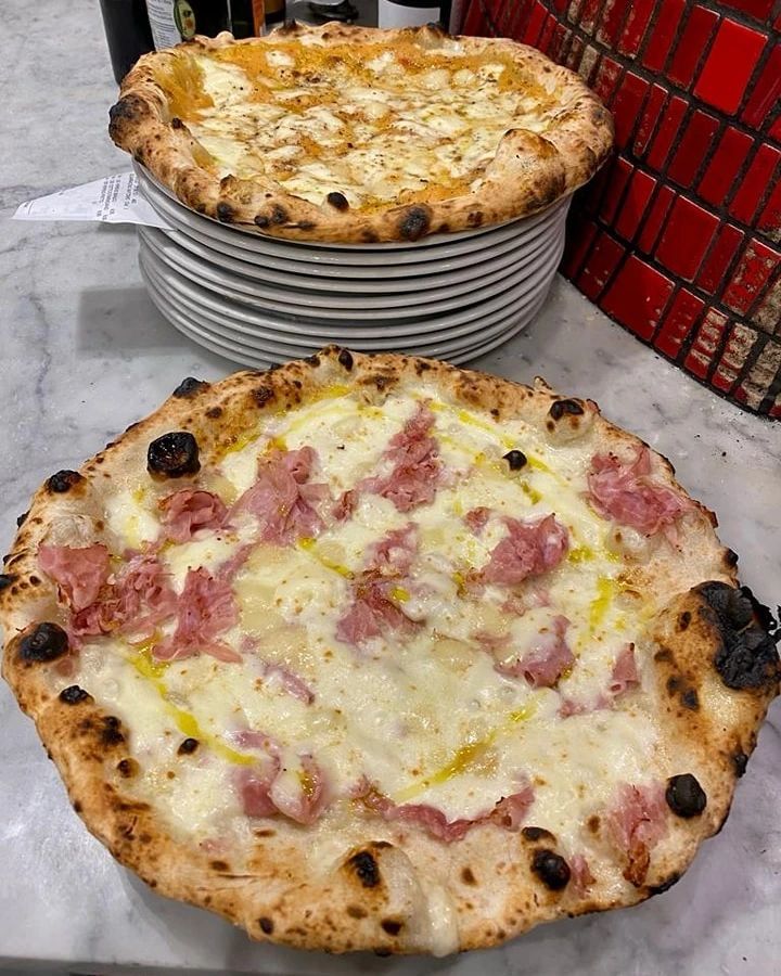 This Naples export takes up a prime location on Trafalgar Square and brings Londoners access to what's been named some...