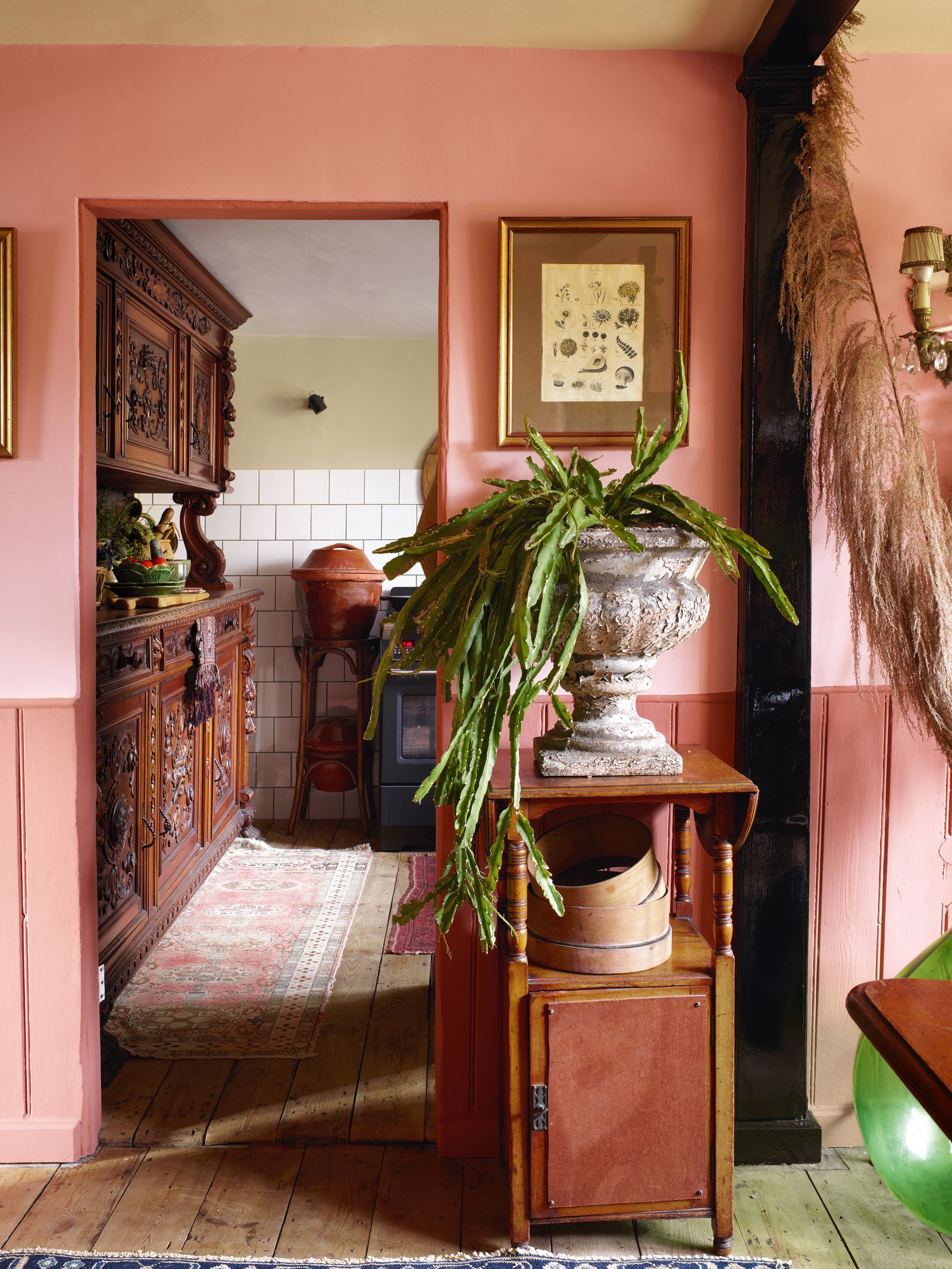 A colour consultant's magical 18thcentury north London cottage