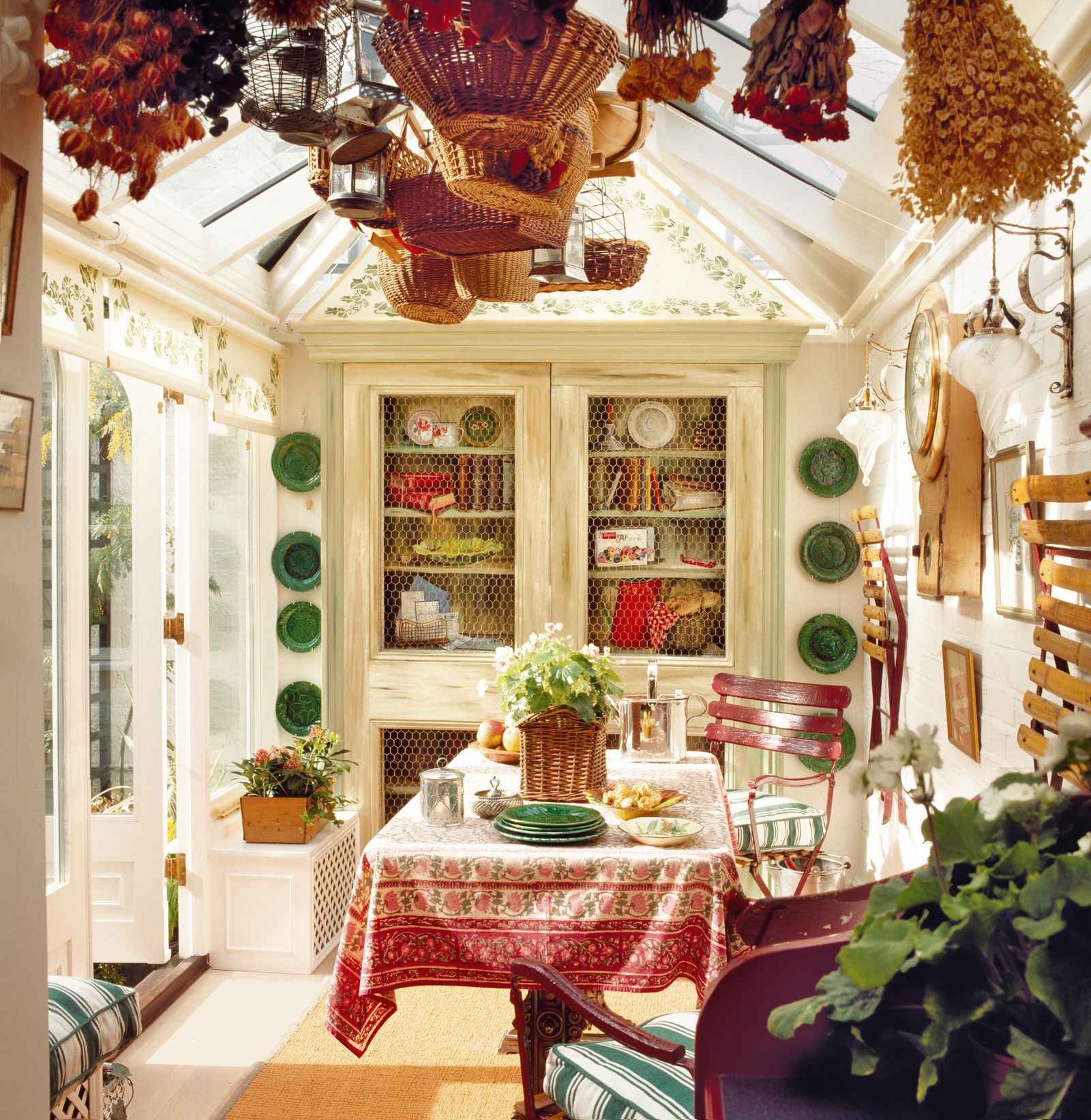 Three design lessons to learn from the 1990s