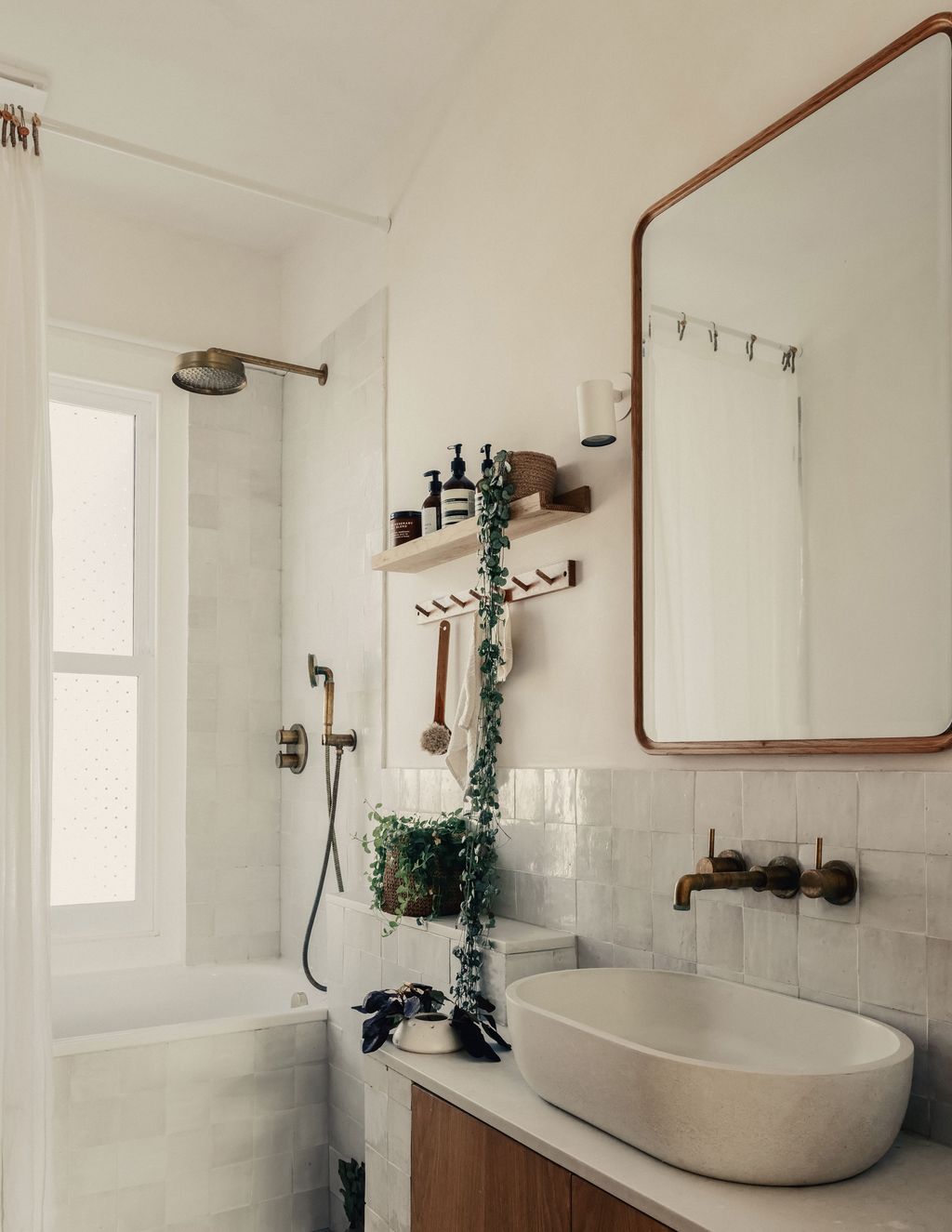 In Laura Logan's Leytonstone house the family bathroom is bright and airy with zellige tiles.