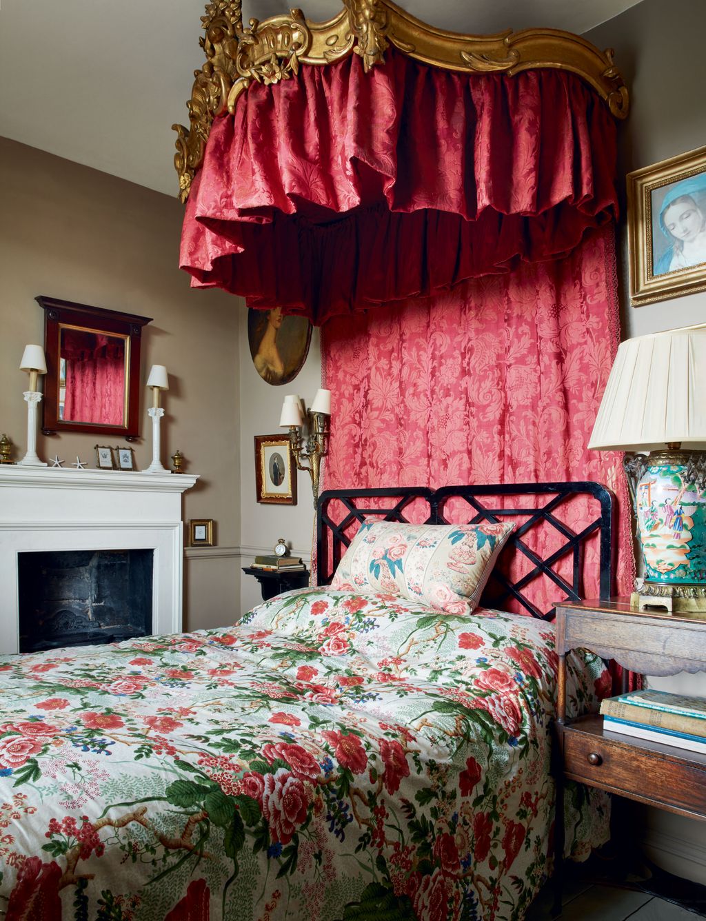 Image may contain Giovanni Battista Salvi da Sassoferrato Lamp Furniture Bed Art Painting Indoors Bedroom and Room