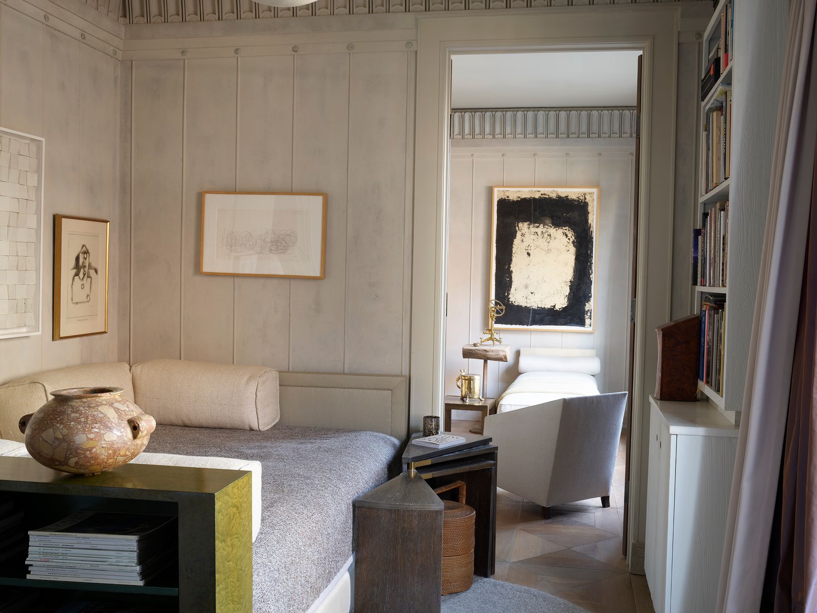 A Ruhlmann alabaster pendant and a Marco Kench painting from 2012 over a custom daybed in Sills bedroom