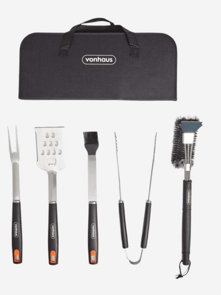 Image may contain: Cutlery