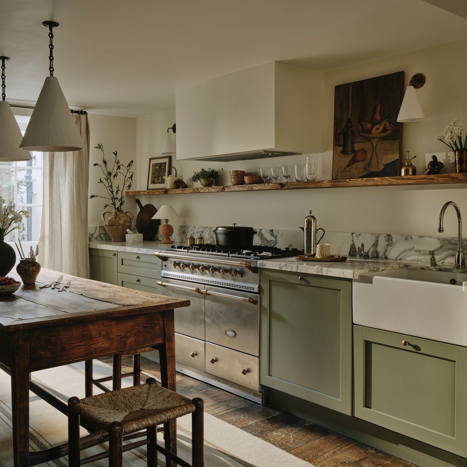 A Georgian townhouse in Clerkenwell with a romantic, warm interior