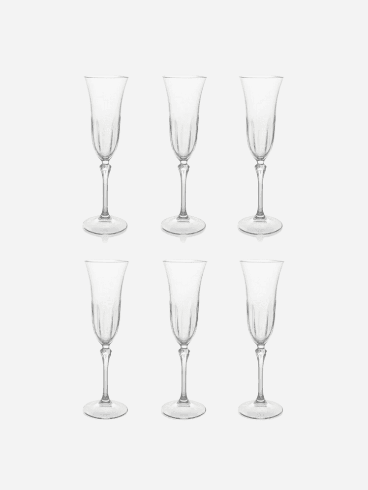 Image may contain: Glass, Goblet, Alcohol, Beverage, Liquor, Wine, and Wine Glass