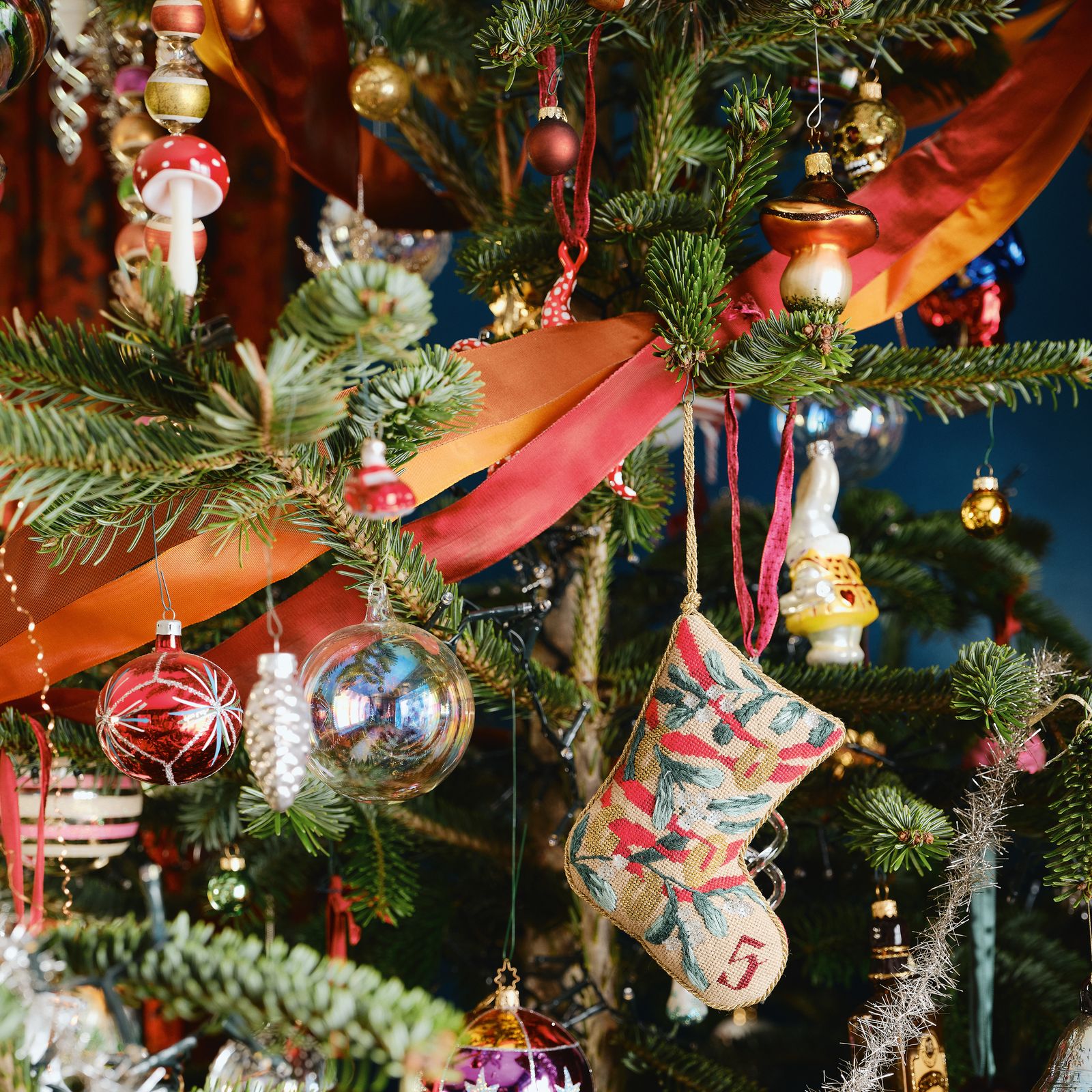 Last chance Cyber Monday Christmas tree deals 2025, from affordable to luxury