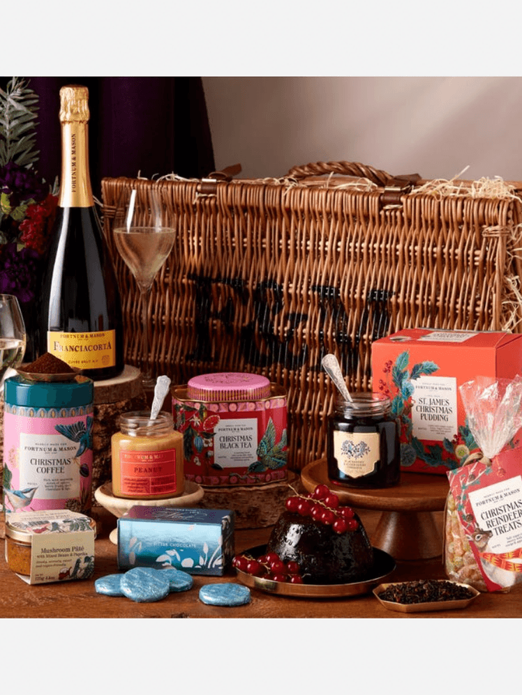 Image may contain: Fun