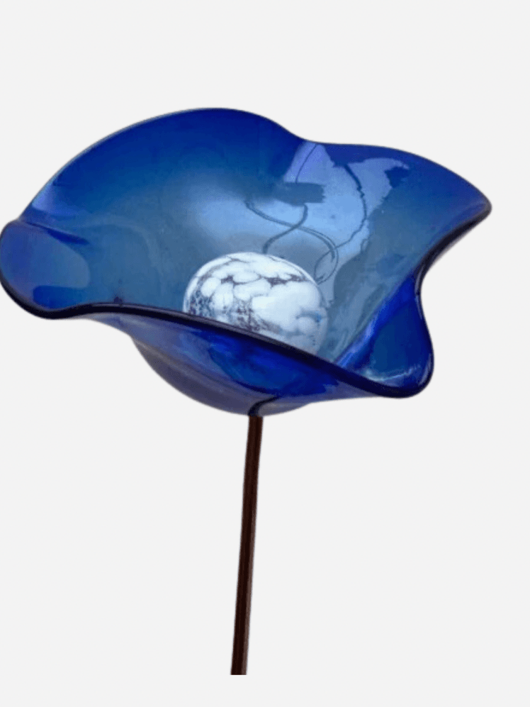 Image may contain: Clothing, and Hat