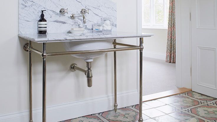 Image may contain: Sink, Sink Faucet, and Floor