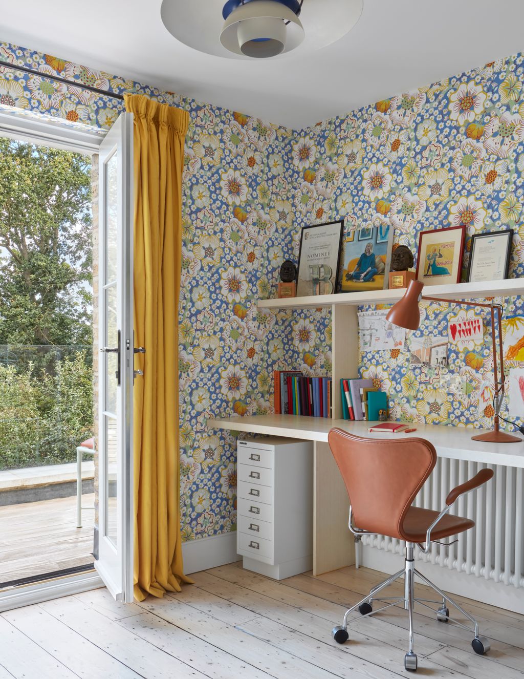 Image may contain Emperor Gaozu of Han Indoors Interior Design Chair Furniture Desk Table Art Painting and Book