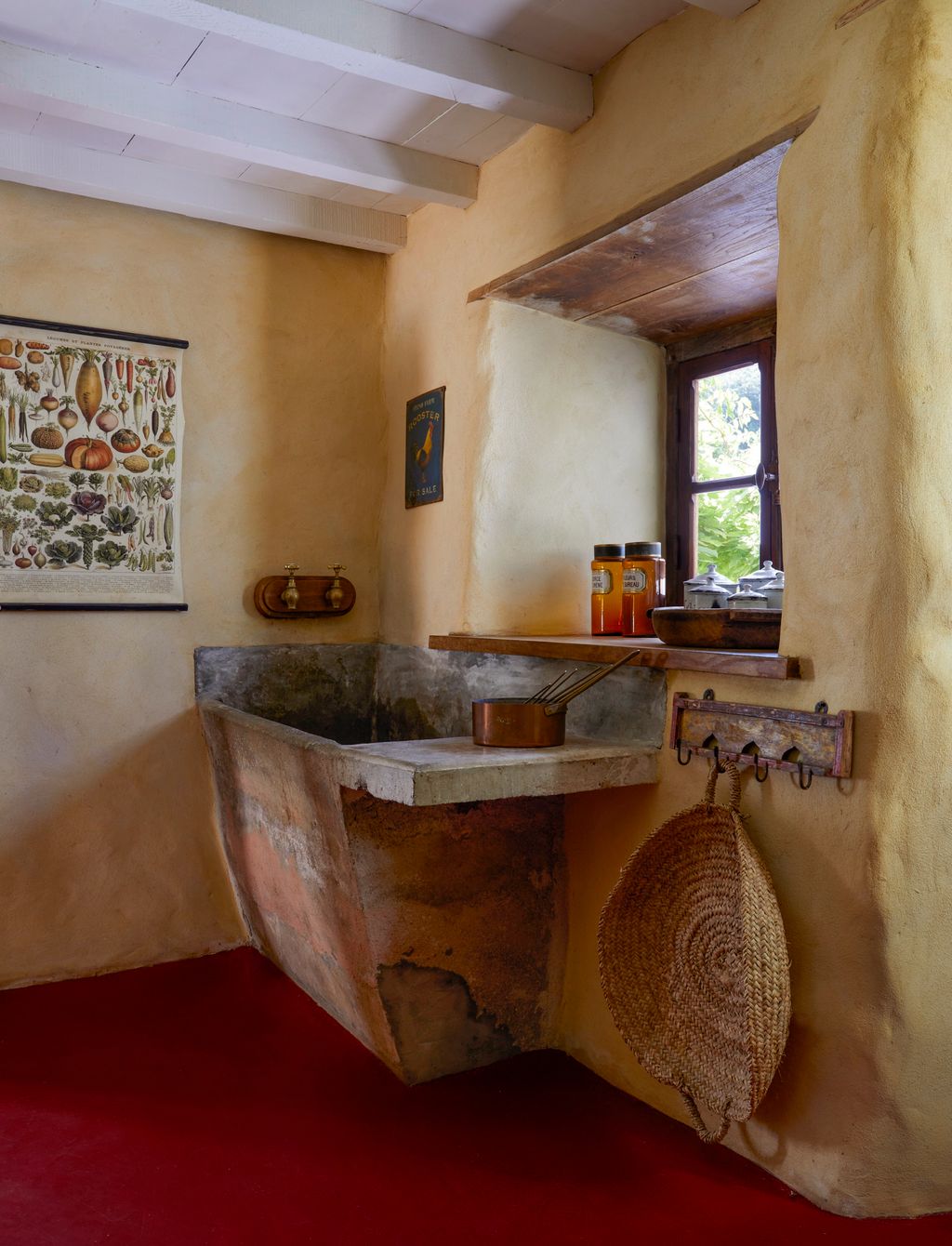 Image may contain Corner Sink Sink Faucet Indoors Interior Design Bathing Home Decor Tub Bathtub and Person