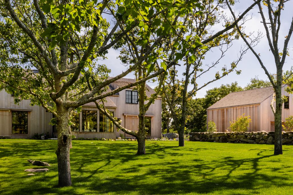 Image may contain Grass Plant Lawn Backyard Nature Outdoors Yard Architecture Building House Housing and Villa