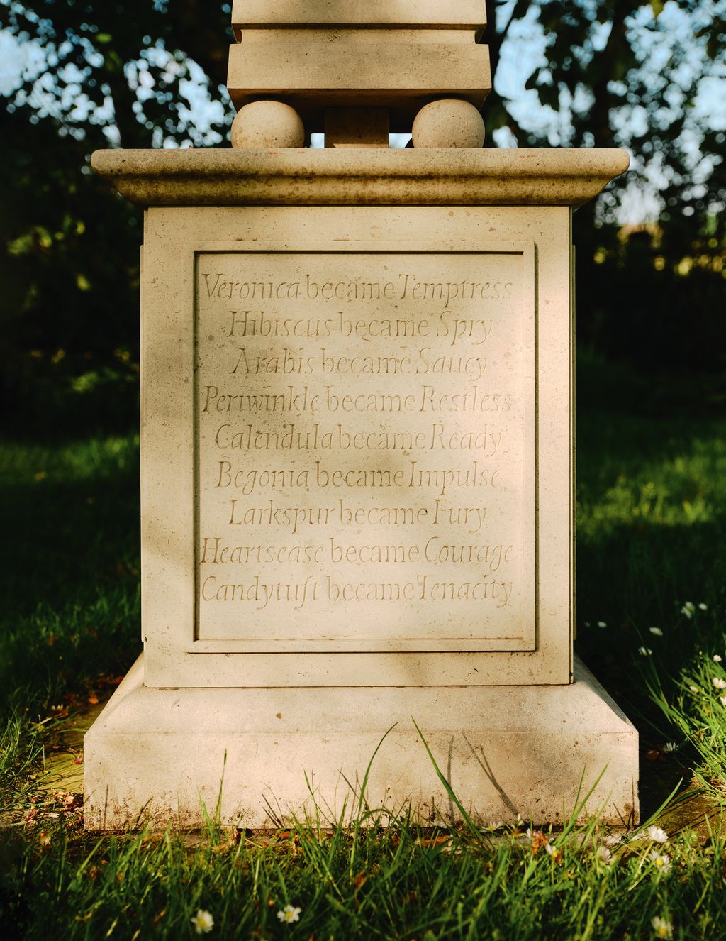 Image may contain Tomb and Gravestone