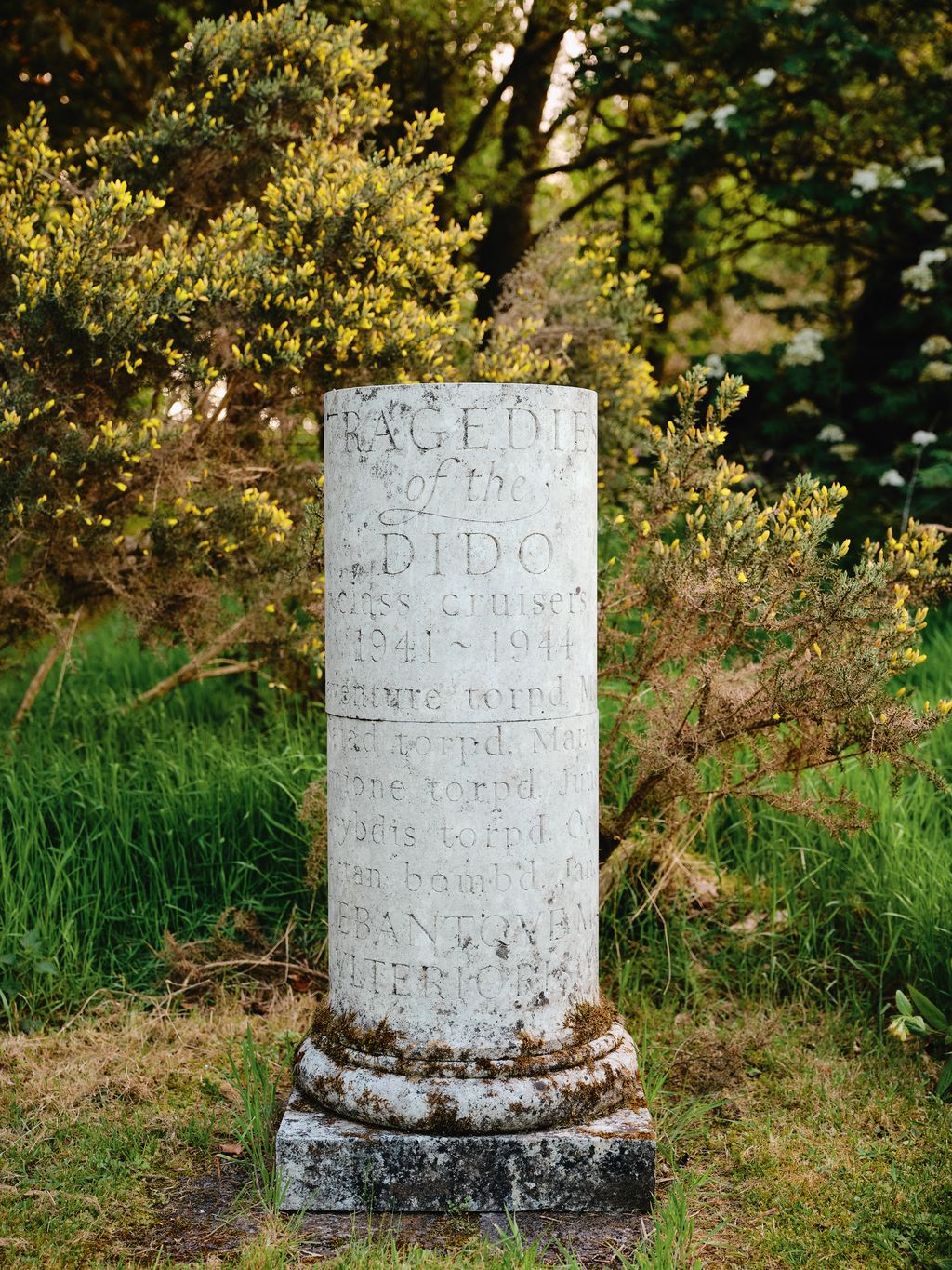 Image may contain Tomb and Gravestone