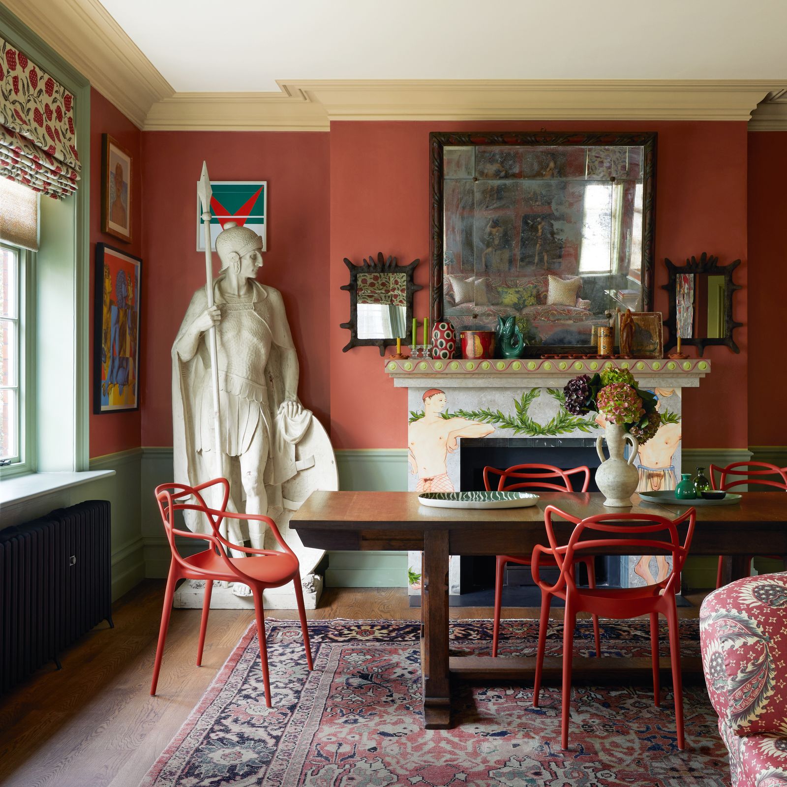 A Bloomsbury mansion flat designed to look like Virginia Woolf had just left
