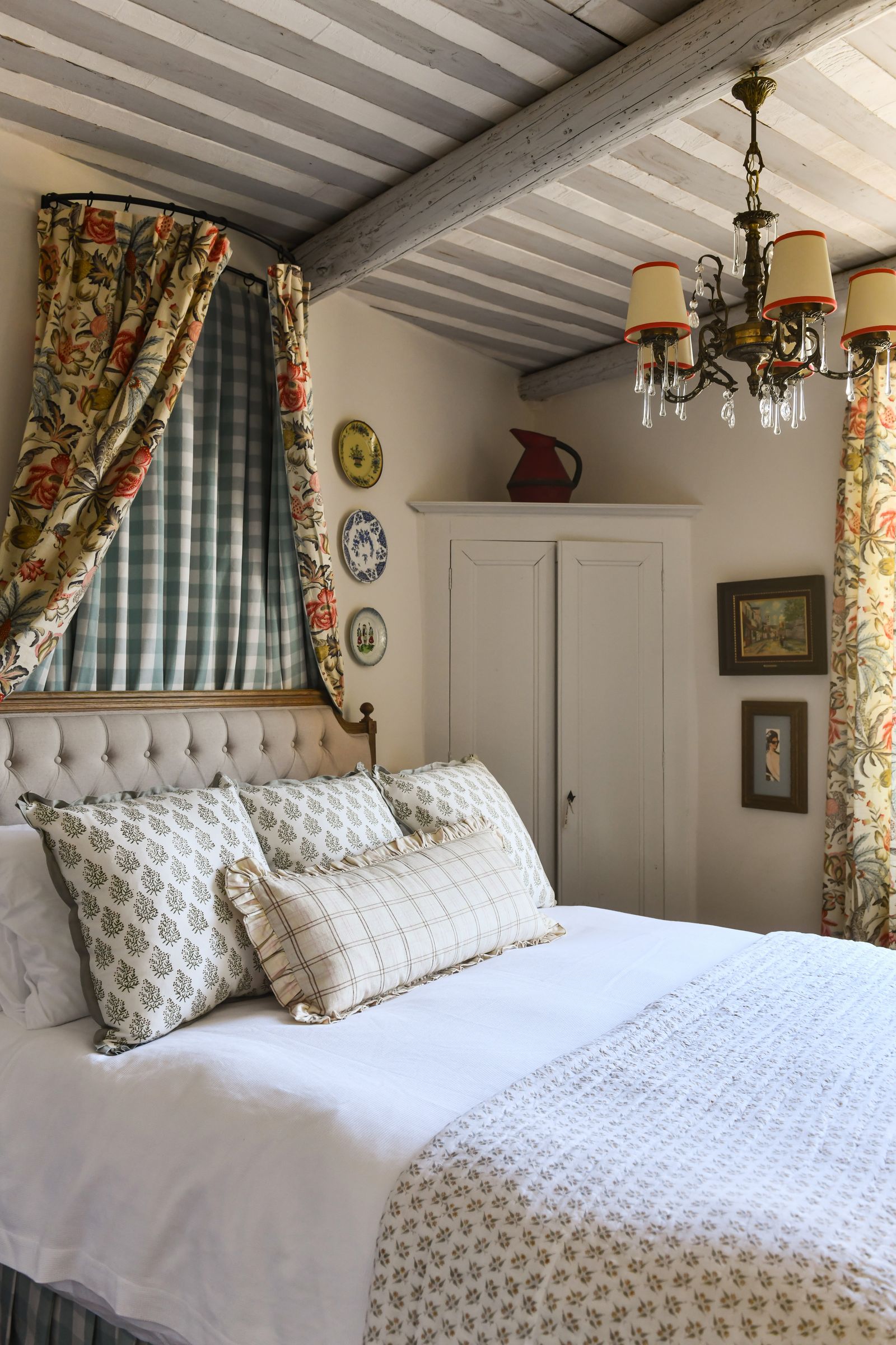 Image may contain Cushion Home Decor Lamp Chandelier Art Painting Bed Furniture Indoors and Interior Design