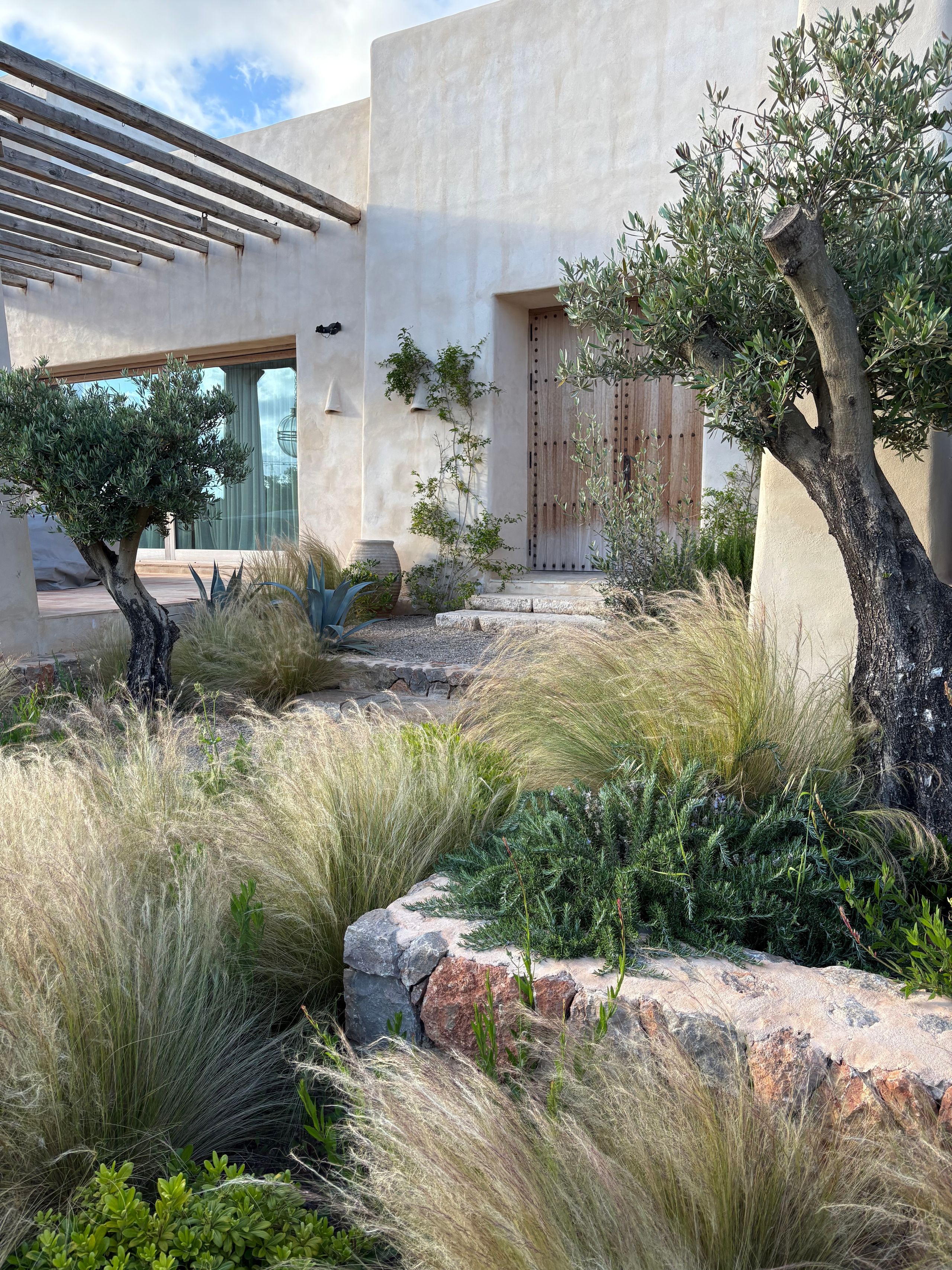 Image may contain: Architecture, Building, House, Housing, Villa, Plant, Vegetation, Backyard, Nature, Outdoors, and Yard