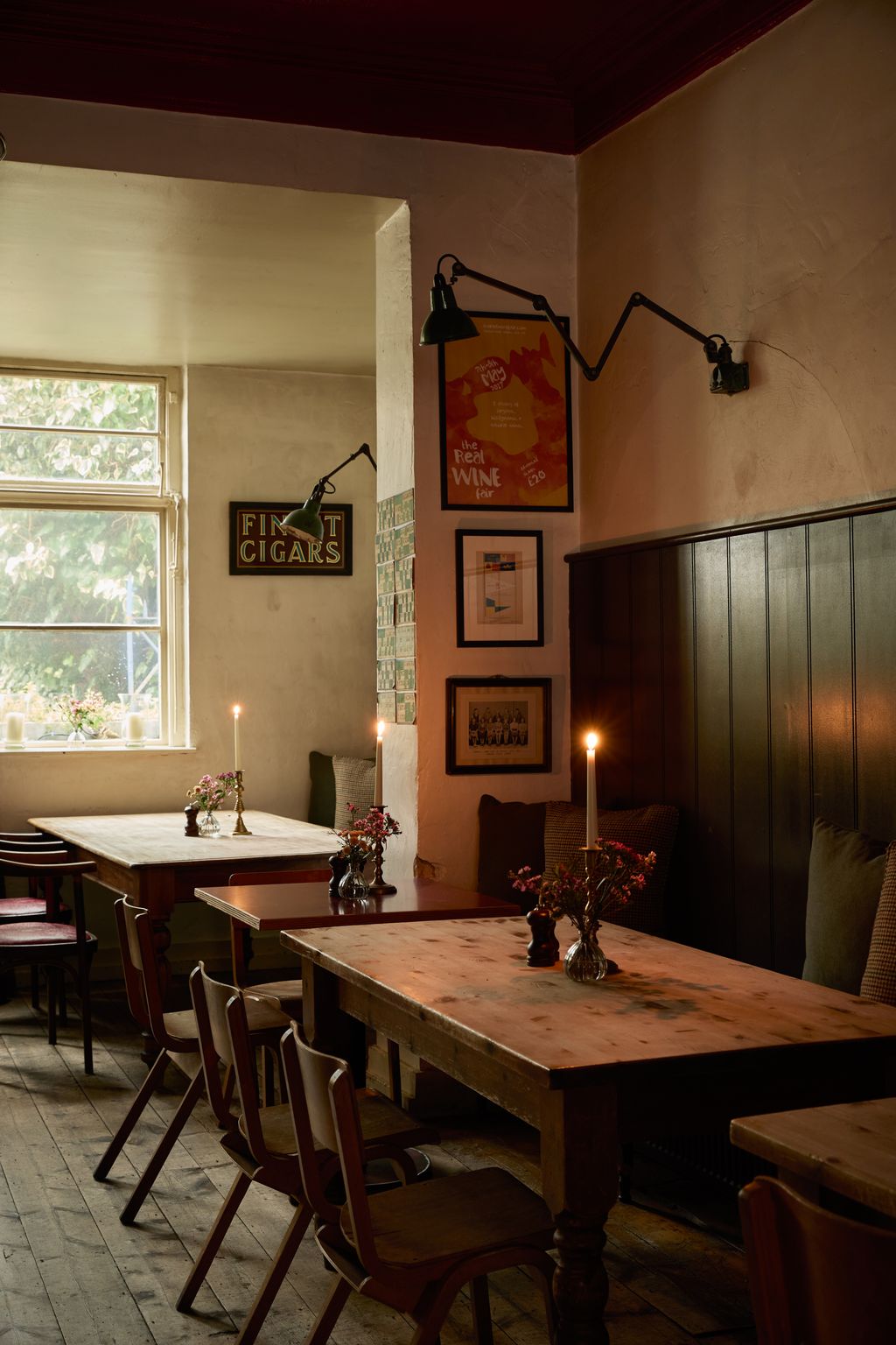 Tucked along the ChiswickHammersmith border and a stones throw from the Thames The Carpenters Arms is a charming pub...