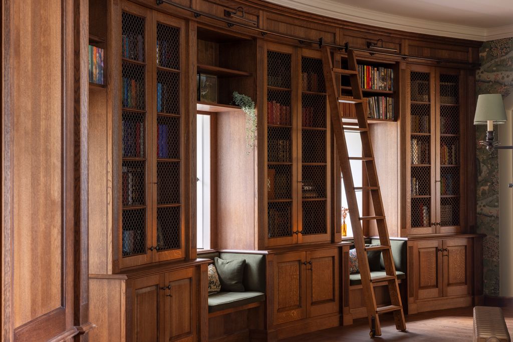 Now fully installed within a historic country house in Scotland this beautifully curved library has been seamlessly...