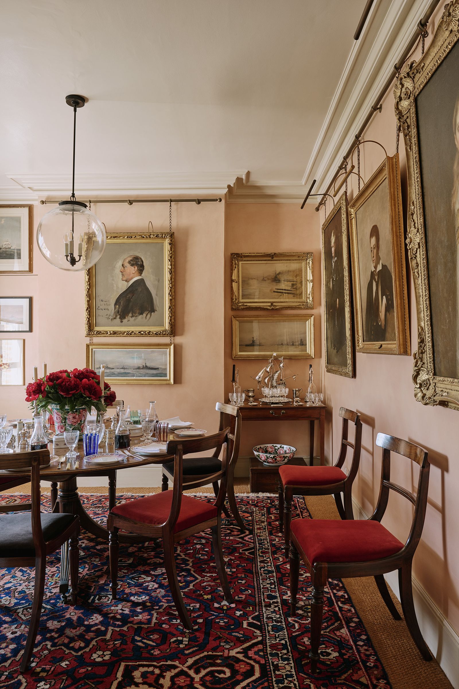 The elegant dining room of decorator Cindy Levesons London flat.