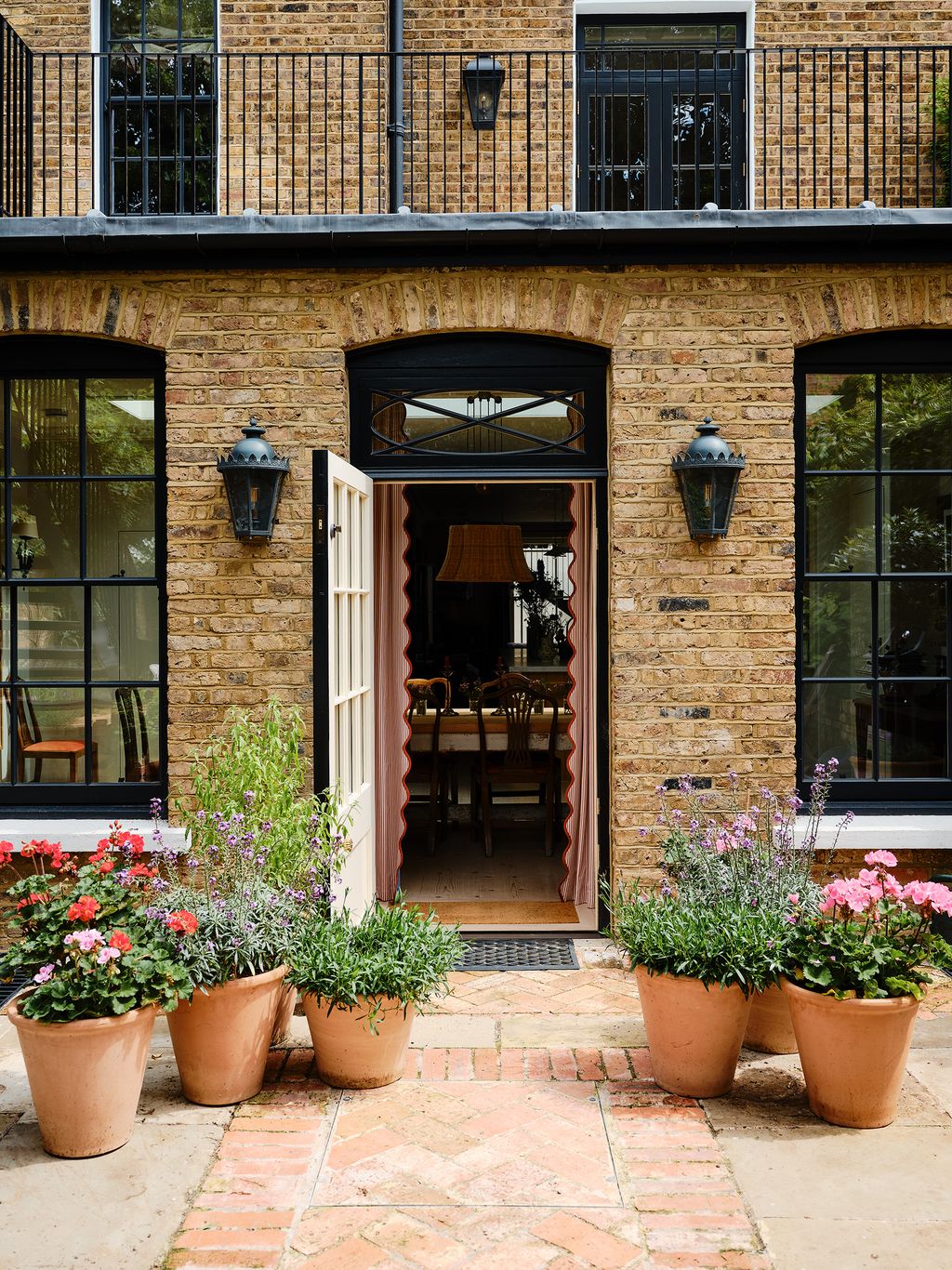 Serena sourced reclaimed bricks for the extension to ensure it blended seamlessly with the house's existing façade.