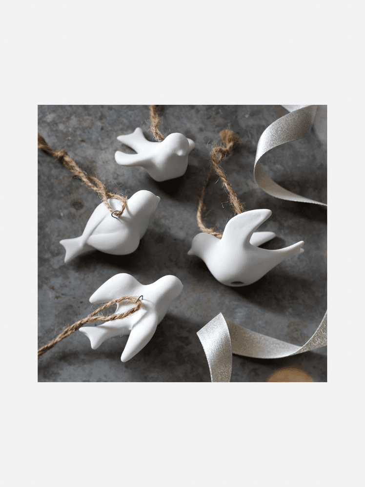 Image may contain: Accessories, Art, Porcelain, and Pottery